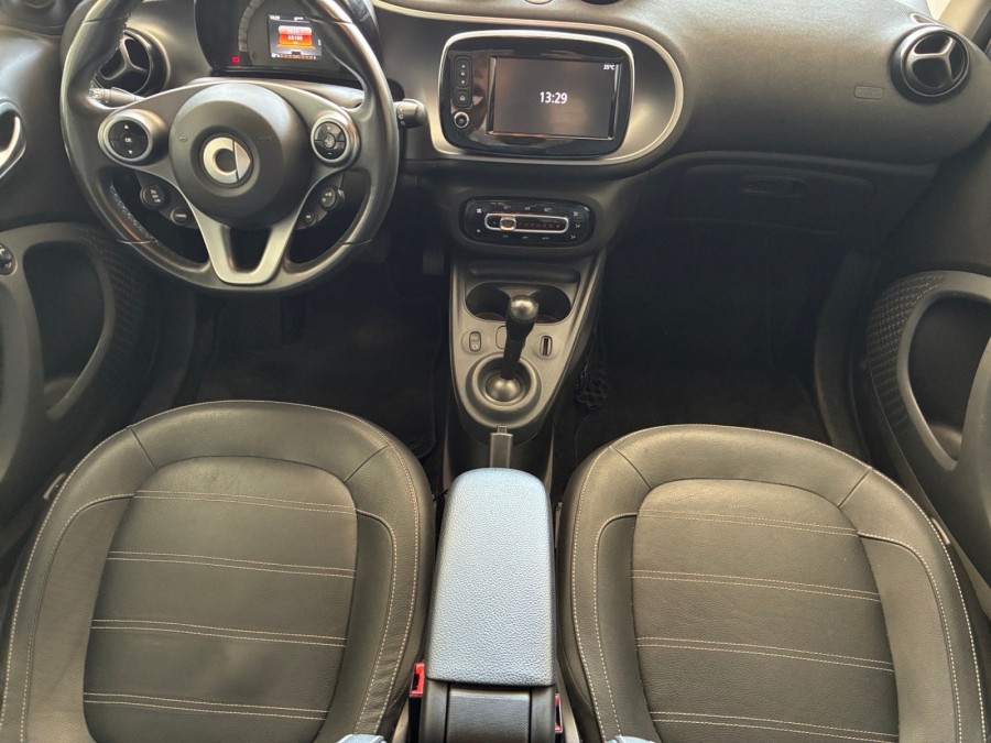 SMART d'occasion FORTWO PURE 52 KW COUPE AUTO de 2018 Nice (06)﻿