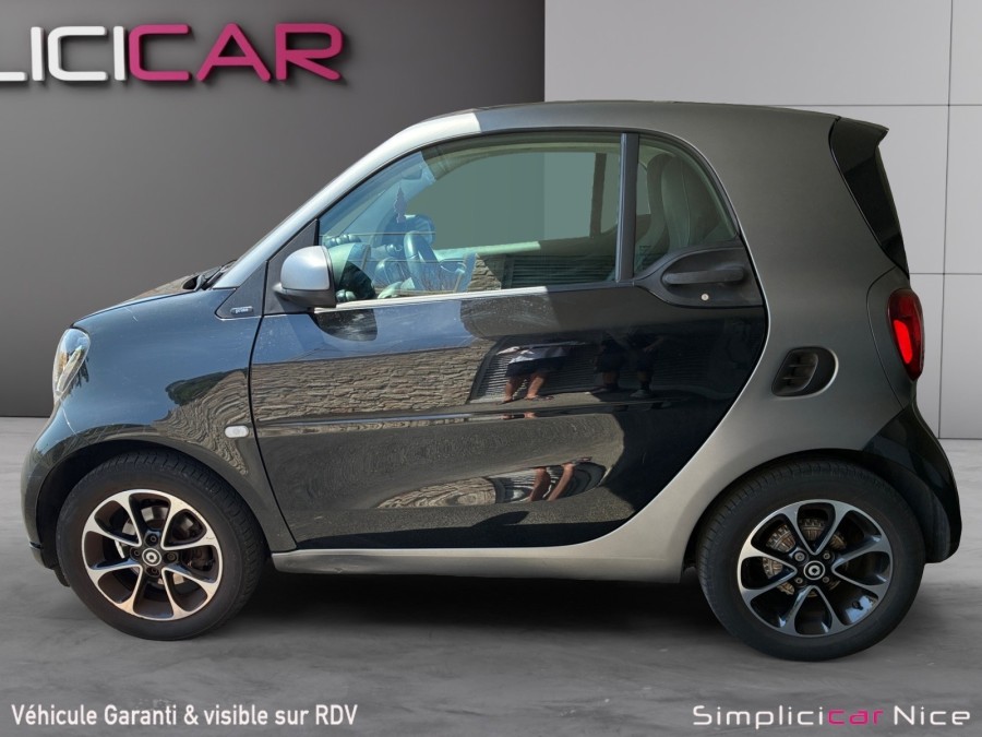 SMART d'occasion FORTWO PURE 52 KW COUPE AUTO de 2018 Nice (06)﻿