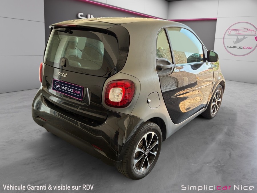 SMART d'occasion FORTWO PURE 52 KW COUPE AUTO de 2018 Nice (06)﻿