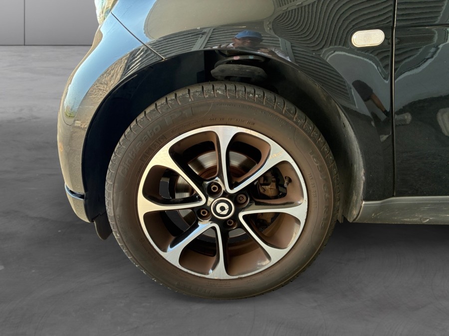 SMART d'occasion FORTWO PURE 52 KW COUPE AUTO de 2018 Nice (06)﻿