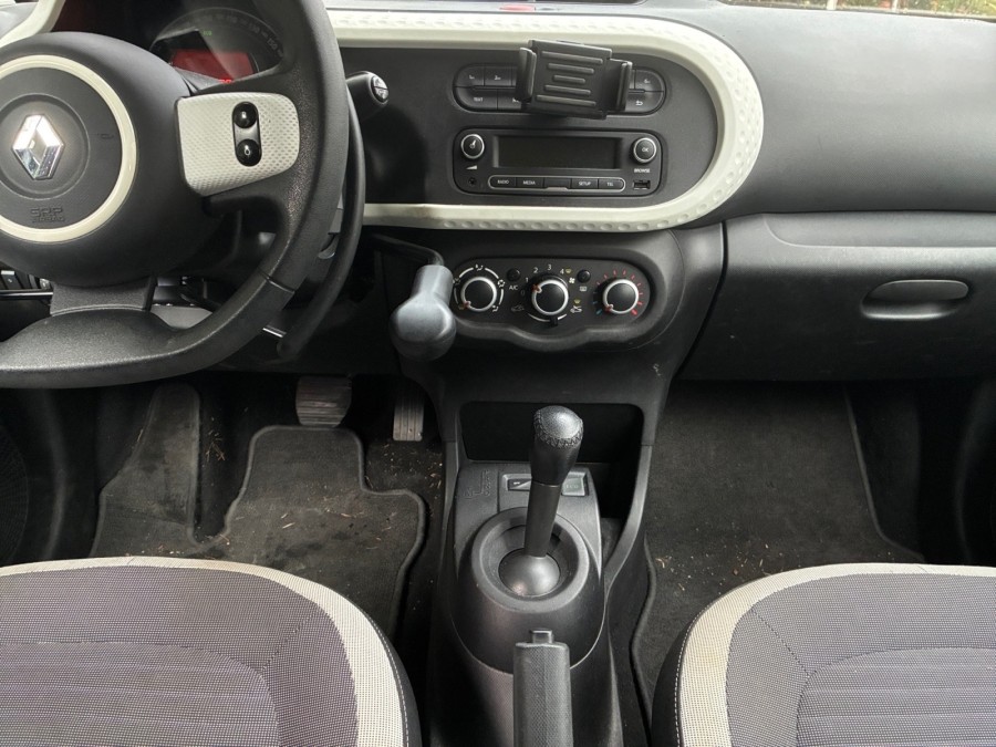 RENAULT d'occasion TWINGO III 0.9 TCE 90 ZEN EDC AUTO de 2017 Nice