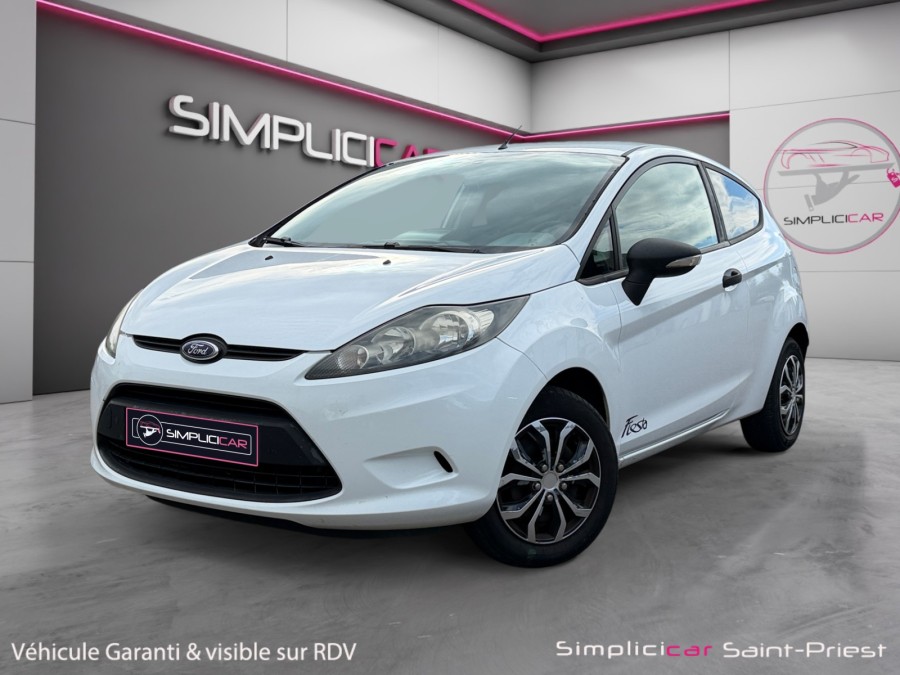 FORD d'occasion FIESTA 1.25 82ch Ambiente 3p de 2009 Lyon St Priest