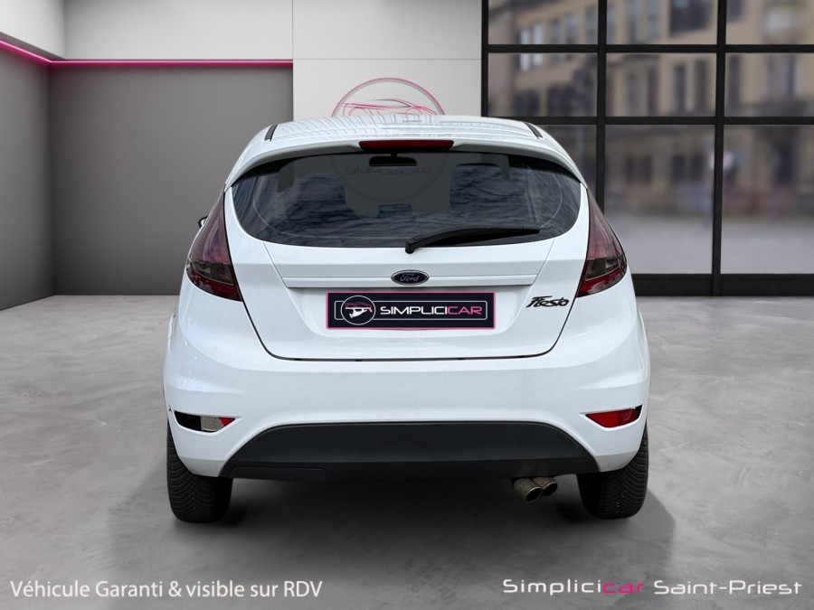 FORD d'occasion FIESTA 1.25 82ch Ambiente 3p de 2009 Lyon St Priest