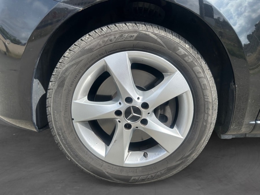MERCEDES d'occasion VITO TOURER 119 CDI EXTRA LONG de 2018 Rennes