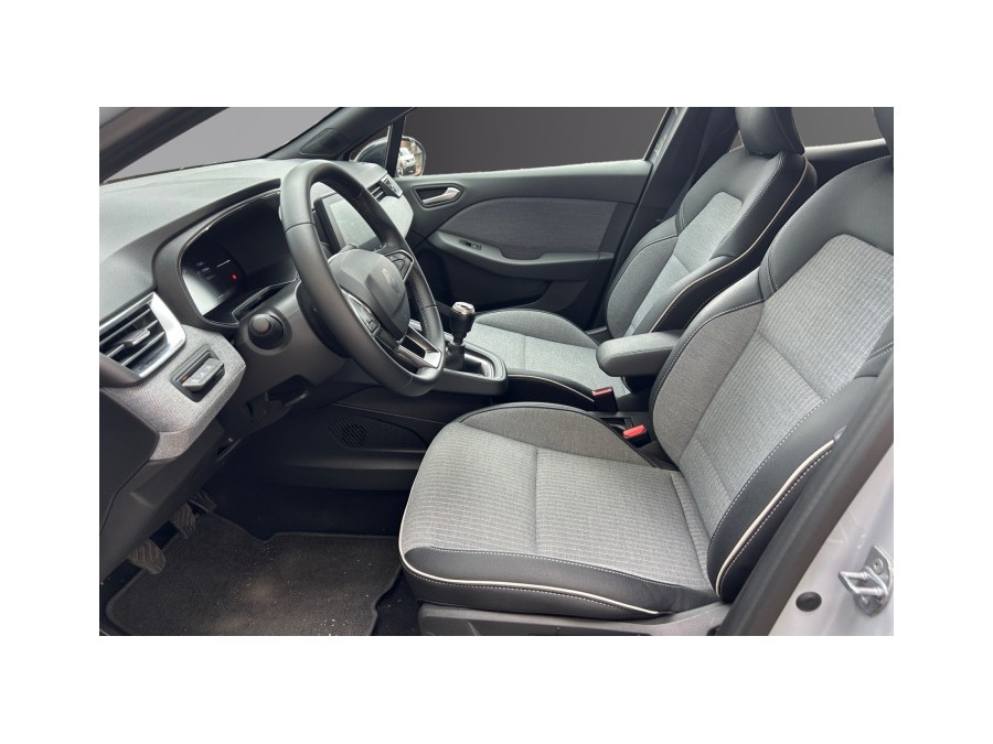 RENAULT d'occasion CLIO 1.0 TCe 90ch Techno de 2024 Champigny sur