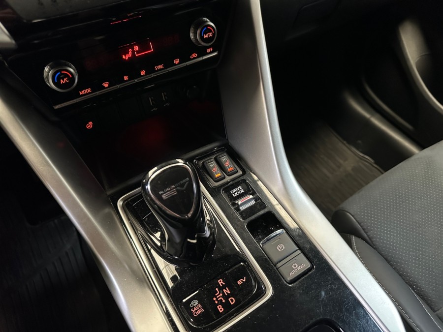 MITSUBISHI d'occasion ECLIPSECROSS 2.4 MIVEC PHEV 4WD INVITE AUTO de