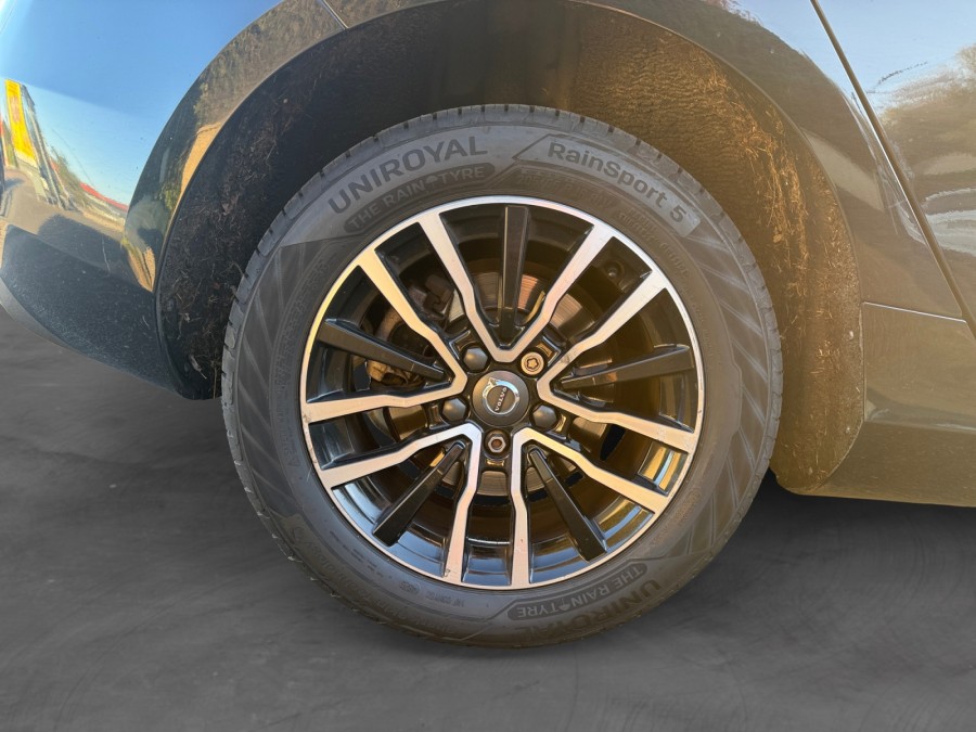 VOLVO d'occasion V40 T2 122 MOMENTUM de 2016 Brive La Gaillarde (19)﻿