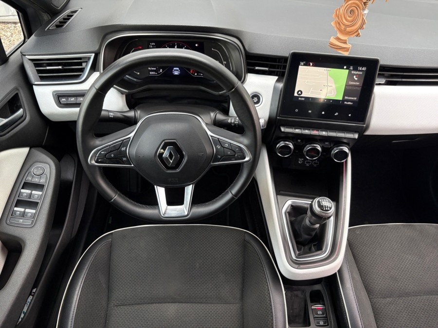 RENAULT d'occasion CLIO INTENS de 2021 Lyon St Priest (69)﻿