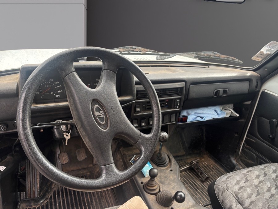 LADA d'occasion NIVA LADA NIVA 1.7 i de 2003 Frejus (83)﻿