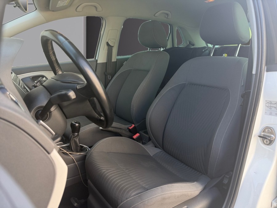 VOLKSWAGEN d'occasion POLO 1.2 TSI 90 CONFORTLINE de 2015 Toulouse