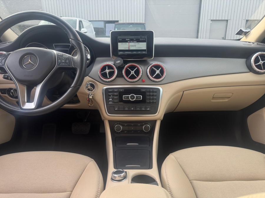 MERCEDES d'occasion CLASSE GLA GLA 200 CDI BUSINESS BA de 2014 Beaune