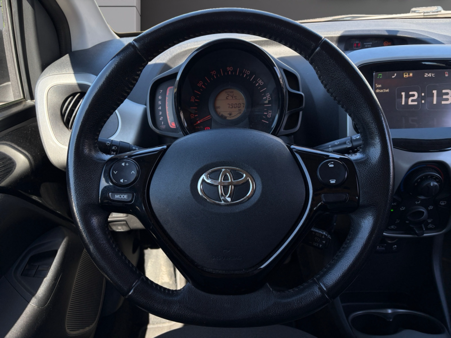 TOYOTA d'occasion AYGO 1.0 VVTI 72 de 2016 Pamiers (09)﻿