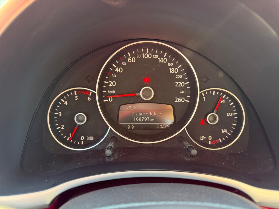 VOLKSWAGEN d'occasion COCCINELLE 1.6 TDI 105 BVM5 de 2014 Carcassonne