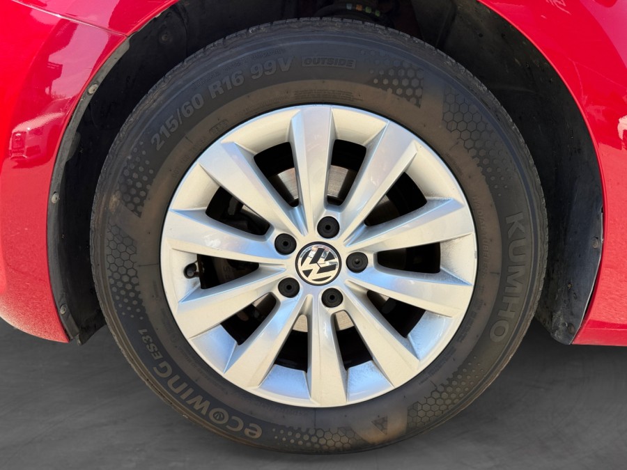 VOLKSWAGEN d'occasion COCCINELLE 1.6 TDI 105 BVM5 de 2014 Carcassonne