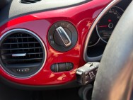 VOLKSWAGEN d'occasion COCCINELLE 1.6 TDI 105 BVM5 de 2014 Carcassonne