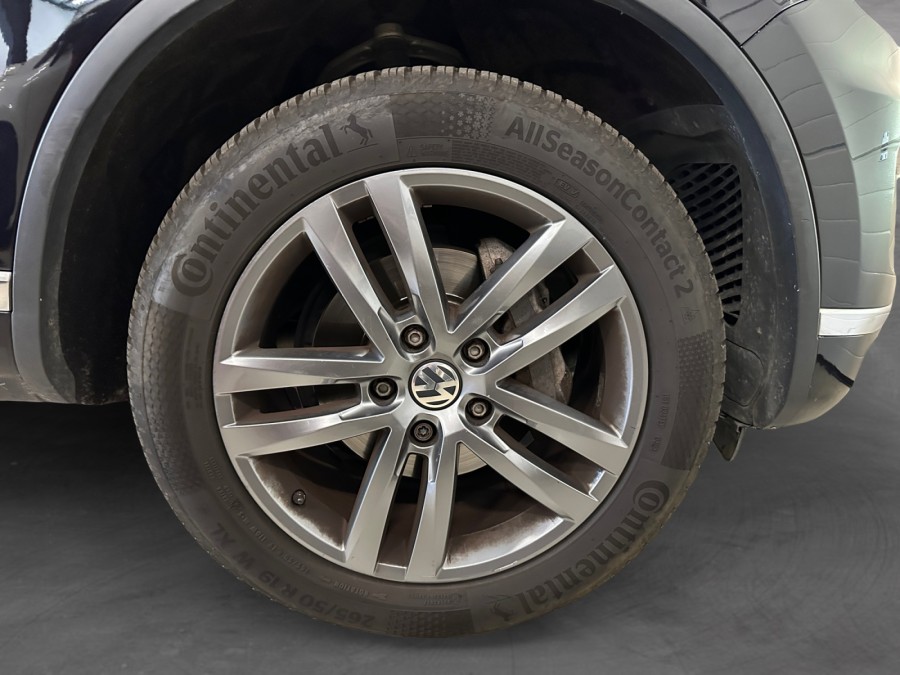 VOLKSWAGEN d'occasion TOUAREG 3.0 V6 TDI 262 R-LINE TIPTRONIC de 2015