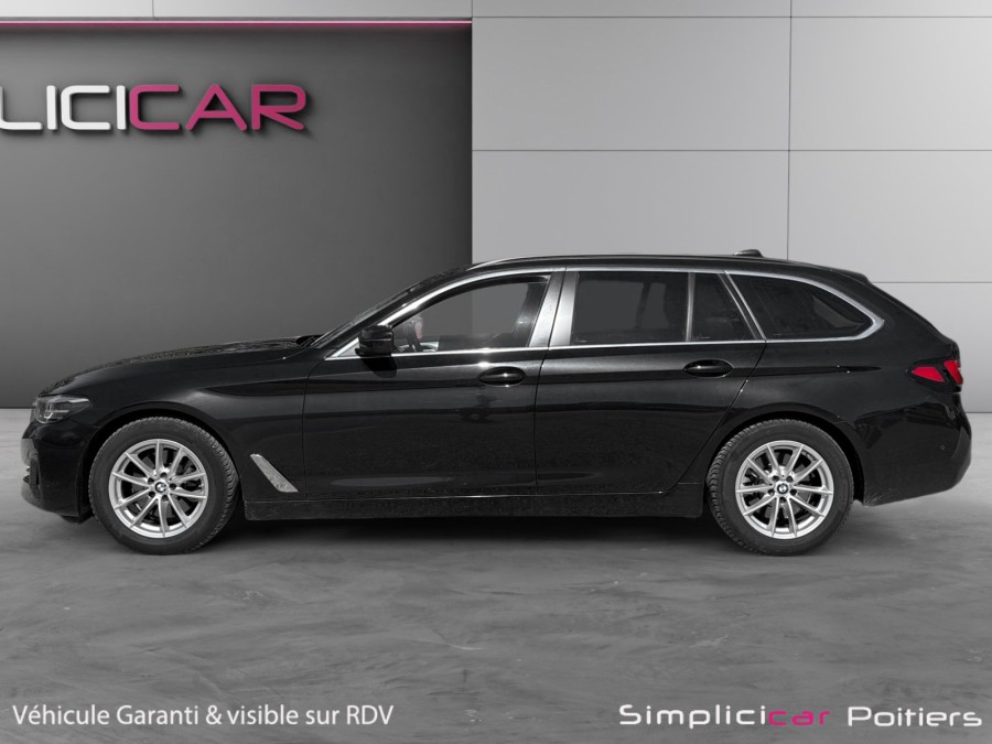 BMW d'occasion 520 2.0 i 184Ch TOURING LOUNGE Boite AUTO de 2023