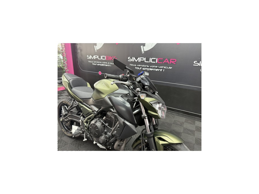 KAWASAKI d'occasion Z650 KAWASAKI Z650 de 2017 Reims Tinqueux (51)﻿