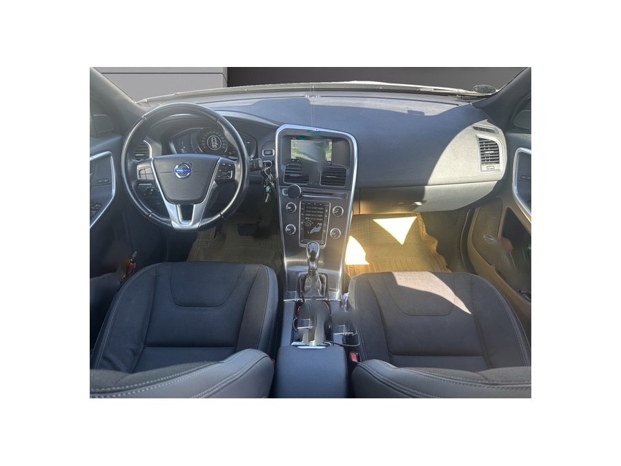 VOLVO d'occasion XC60 2 D3 136 MOMENTUM BUSINESS GEARTRONIC AUTO de