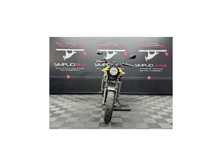 YAMAHA d'occasion XSR Yamaha XSR de 2018 Reims Tinqueux (51)﻿
