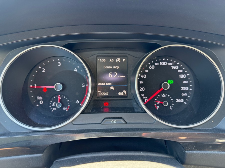 VOLKSWAGEN d'occasion TIGUAN II 2 TDI 150 CARAT EDITION DSG AUTO de