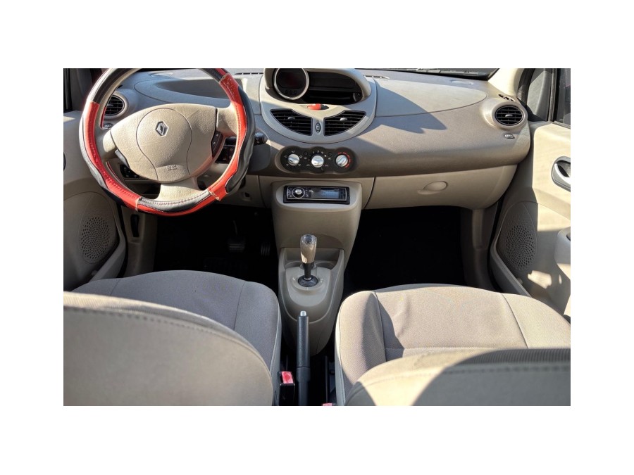 RENAULT d'occasion TWINGO II 1.2 16V 75 INITIALE QUICKSHIFT 5 de 2009