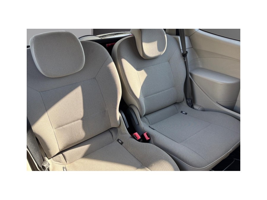 RENAULT d'occasion TWINGO II 1.2 16V 75 INITIALE QUICKSHIFT 5 de 2009