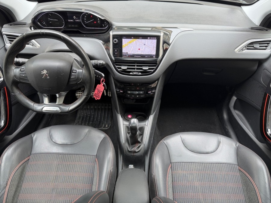 PEUGEOT d'occasion 208 1.2 THP 110 ch Roland Garros de 2017 Paris 15