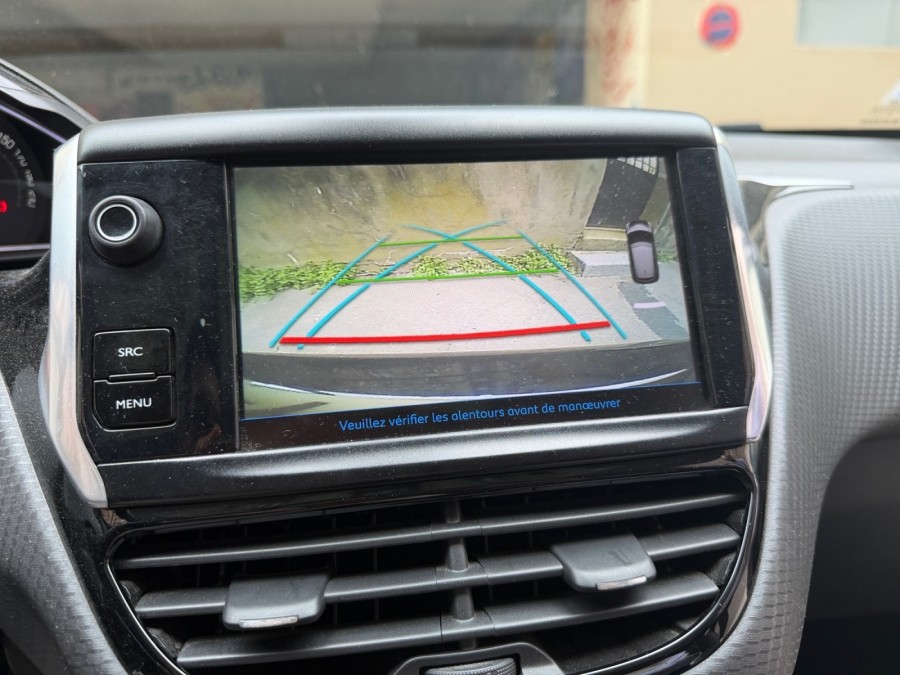 PEUGEOT d'occasion 208 1.2 THP 110 ch Roland Garros de 2017 Paris 15