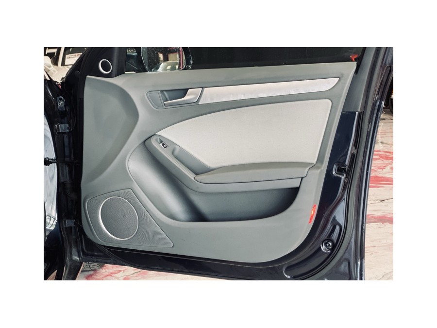 AUDI d'occasion A4 AVANT 1.8 TFSI 170 AMBIENTE de 2012 Annecy (74)﻿