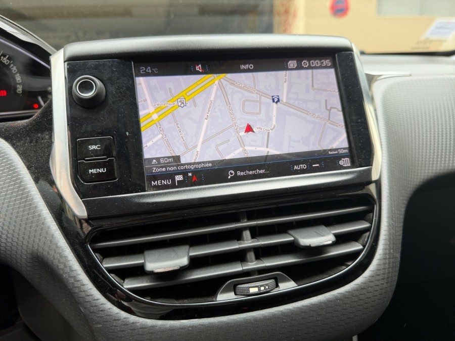 PEUGEOT d'occasion 208 1.2 THP 110 ch Roland Garros de 2017 Paris 15