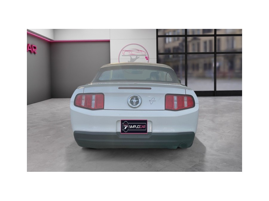 FORD d'occasion MUSTANG V6 4L 210cv SOHC PREMIUM CONVERTIBLE de 2010