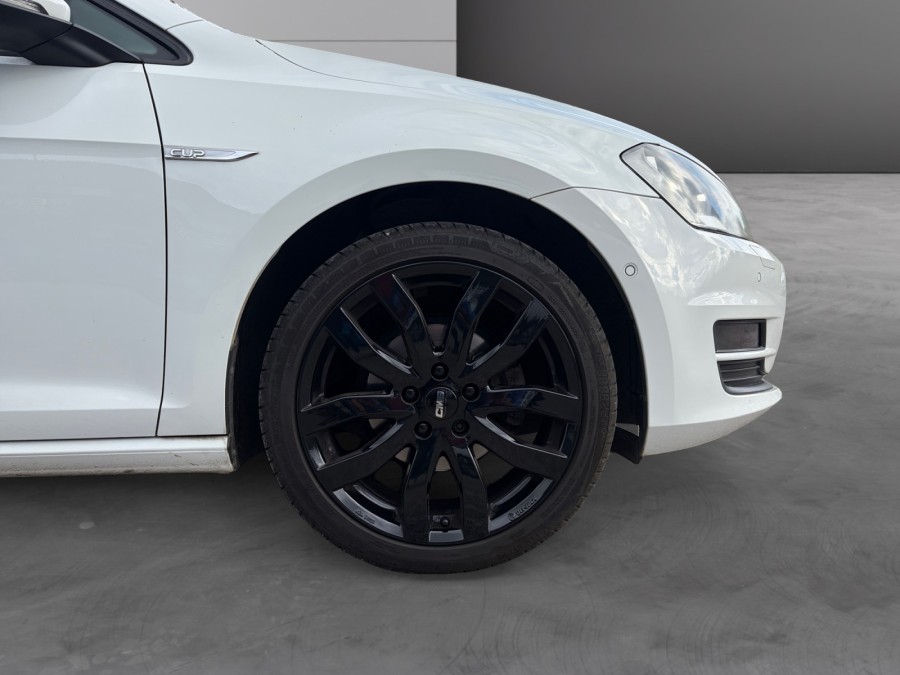 VOLKSWAGEN d'occasion GOLF VII 1.2 TSI 105 CUP de 2014 Saint Omer