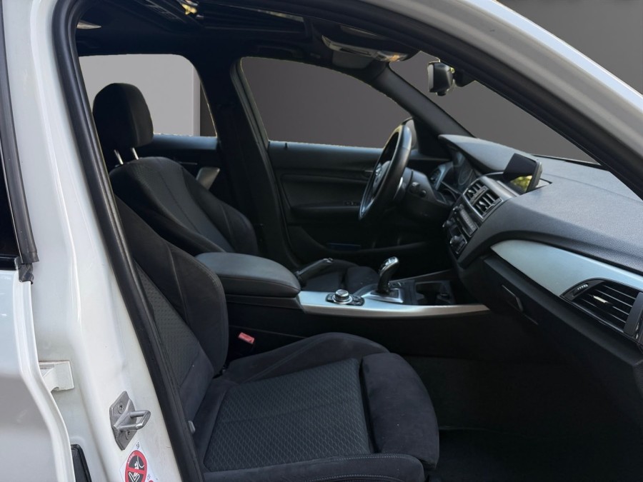 BMW d'occasion 125 2 D 224 LOUNGE AUTO de 2017 Nice (06)﻿