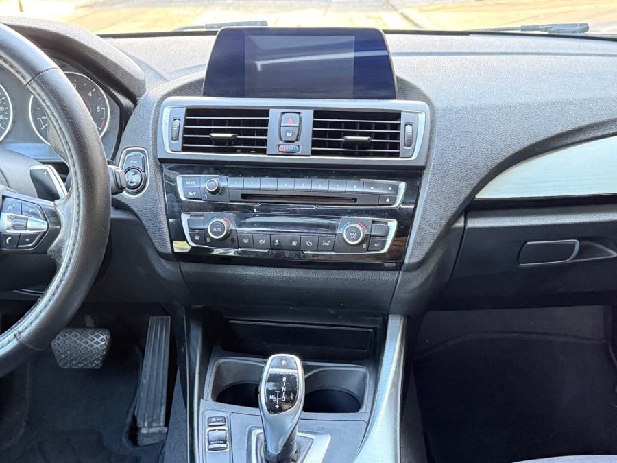 BMW d'occasion 125 2 D 224 LOUNGE AUTO de 2017 Nice (06)﻿