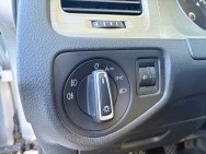 VOLKSWAGEN d'occasion GOLF VII 1.6 TDI 105 CARAT de 2014 Salon de