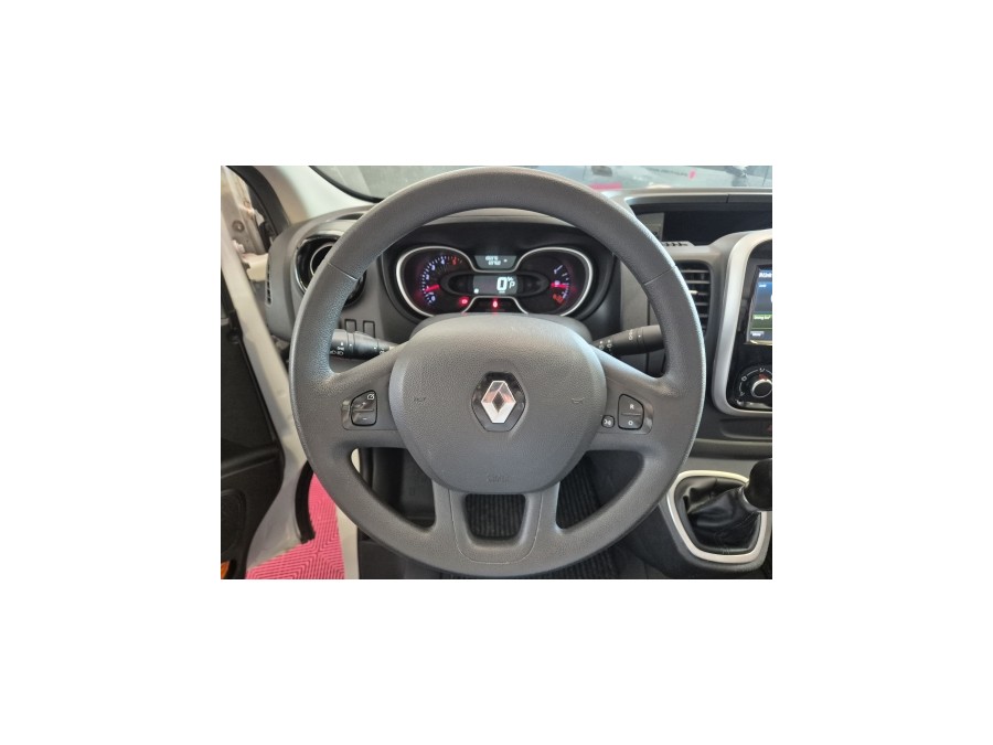 RENAULT d'occasion TRAFIC L2H1 3T 2.0 BLUE DCI 170 EXTRA BA de 2020
