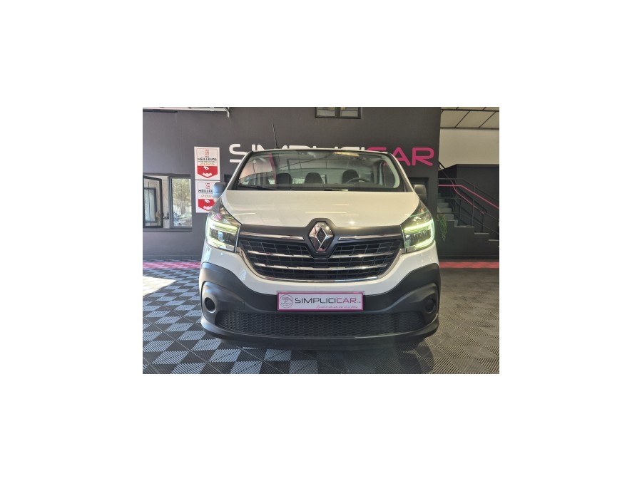 RENAULT d'occasion TRAFIC L2H1 3T 2.0 BLUE DCI 170 EXTRA BA de 2020