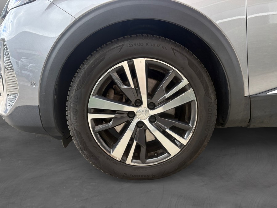 PEUGEOT d'occasion 3008 II 1.6 HYBRID 225 ALLURE EAT AUTO de 2023