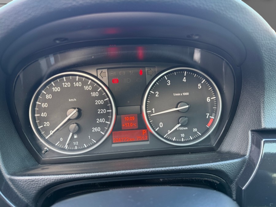 BMW d'occasion SERIE 320I EDITION BA de 2011 Evreux (27)﻿