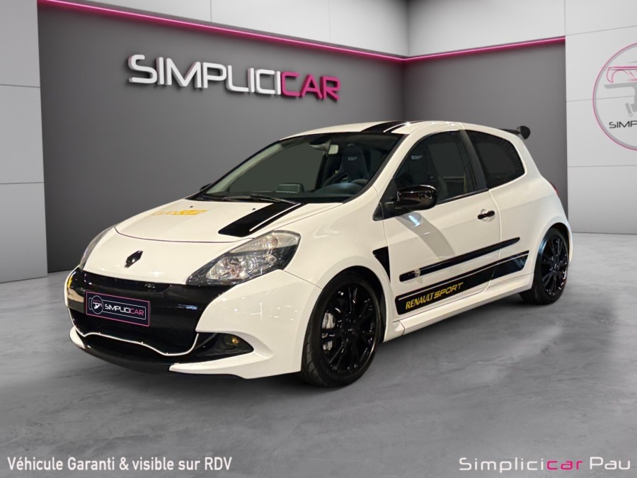 RENAULT d'occasion CLIO III 2 16V RENAULT CUP de 2011 Serres-Castet