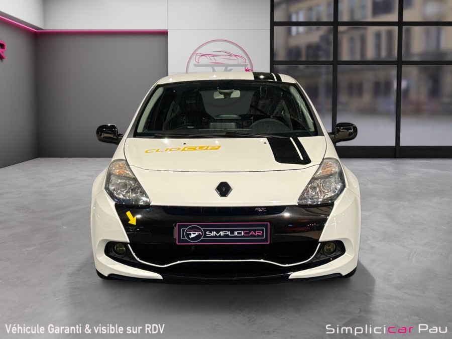 RENAULT d'occasion CLIO III 2 16V RENAULT CUP de 2011 Serres-Castet