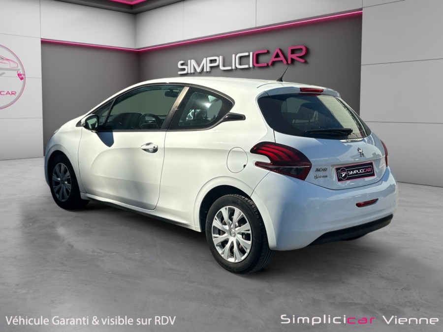 PEUGEOT d'occasion 208 1.6 BLUE HDI 75 ACTIVE de 2018 Vienne (38)﻿
