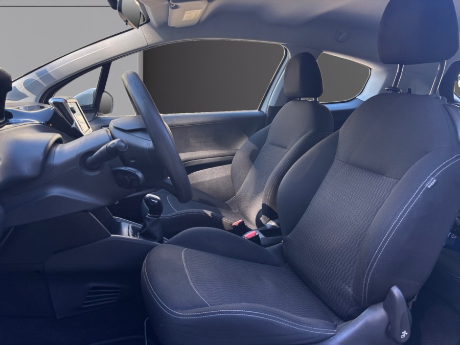 PEUGEOT d'occasion 208 1.6 BLUE HDI 75 ACTIVE de 2018 Vienne (38)﻿