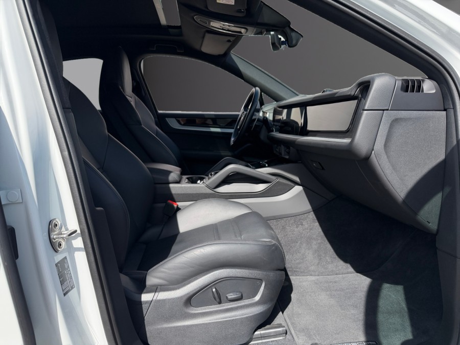 PORSCHE d'occasion CAYENNE COUPE 3 V6 470 E-HYBRID TIPTRONIC de 2024