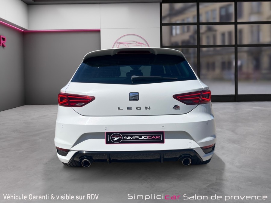 SEAT d'occasion LEON 1.4 TSI 150 FR PACK AERO de 2018 Salon de