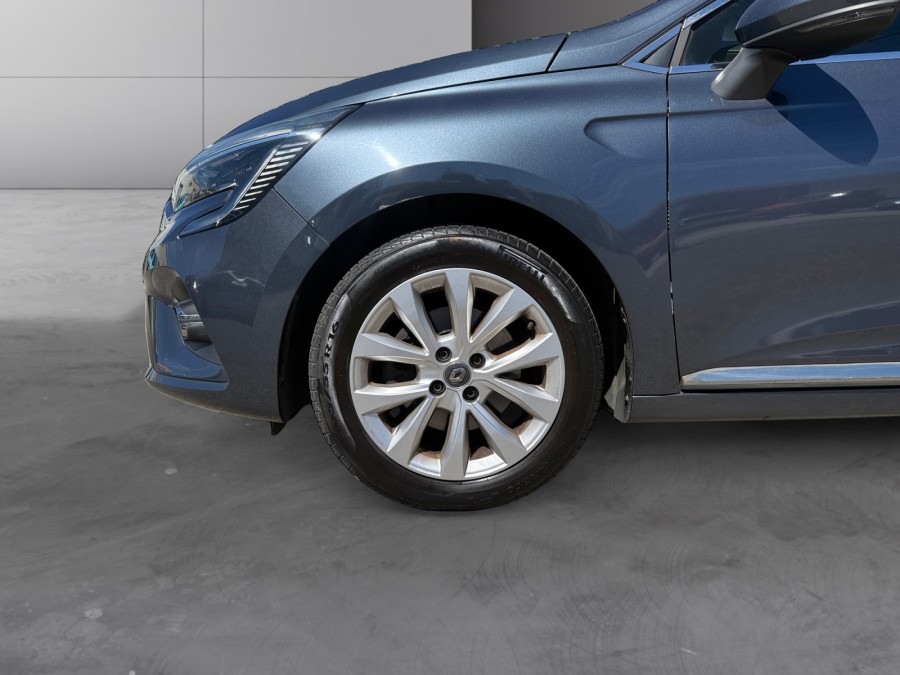 RENAULT d'occasion CLIO 1.3 TCe 130ch FAP Intens EDC de 2019 Toulon