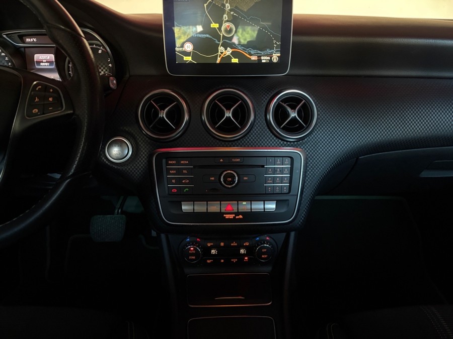 MERCEDES d'occasion A 180 Sensation 7G-DCT de 2017 Pertuis (84)﻿