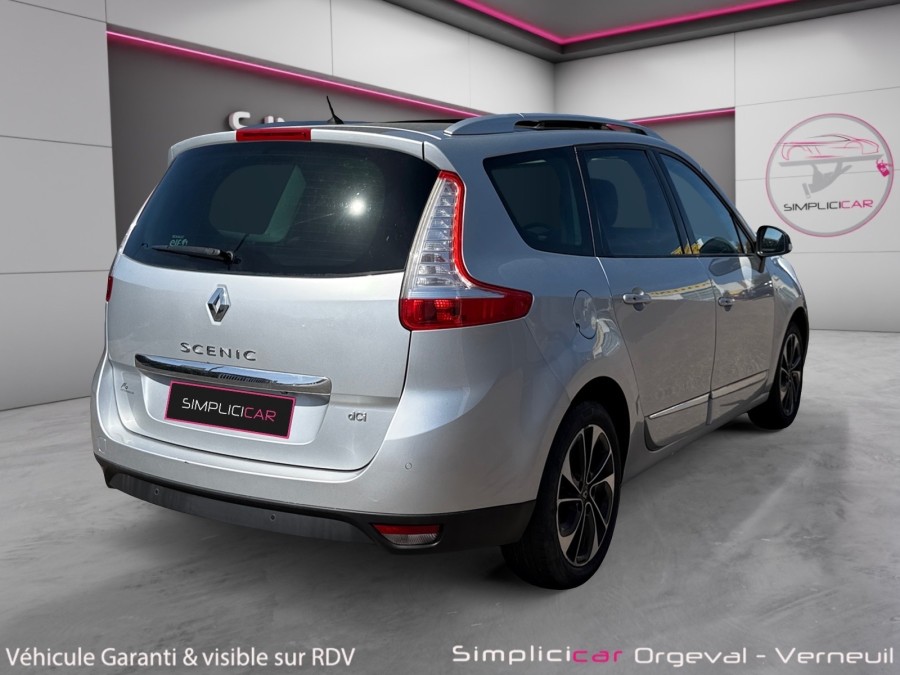 RENAULT d'occasion SCENIC 1.5 dCi 110ch Bose EDC Euro6 7 places 2015
