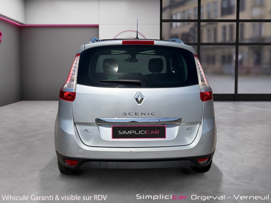 RENAULT d'occasion SCENIC 1.5 dCi 110ch Bose EDC Euro6 7 places 2015
